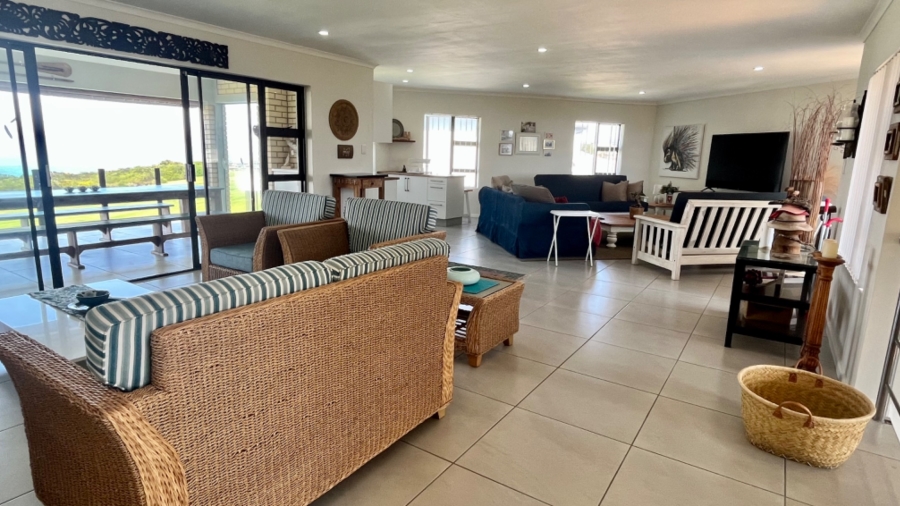 3 Bedroom Property for Sale in Mossel Bay Golf Estate Western Cape